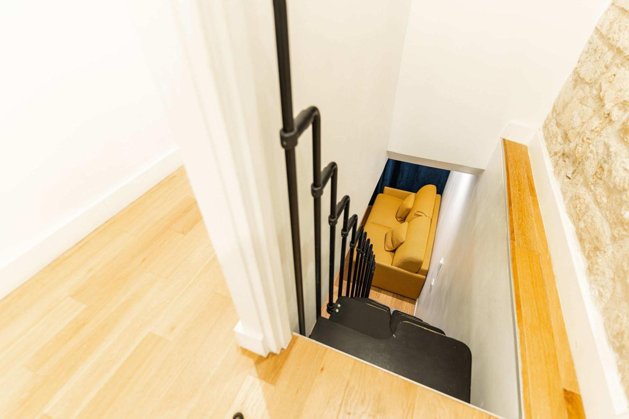 Loft 4 Bedroom Montmartre Pigalle Ac By Lcc Agency パリ エクステリア 写真
