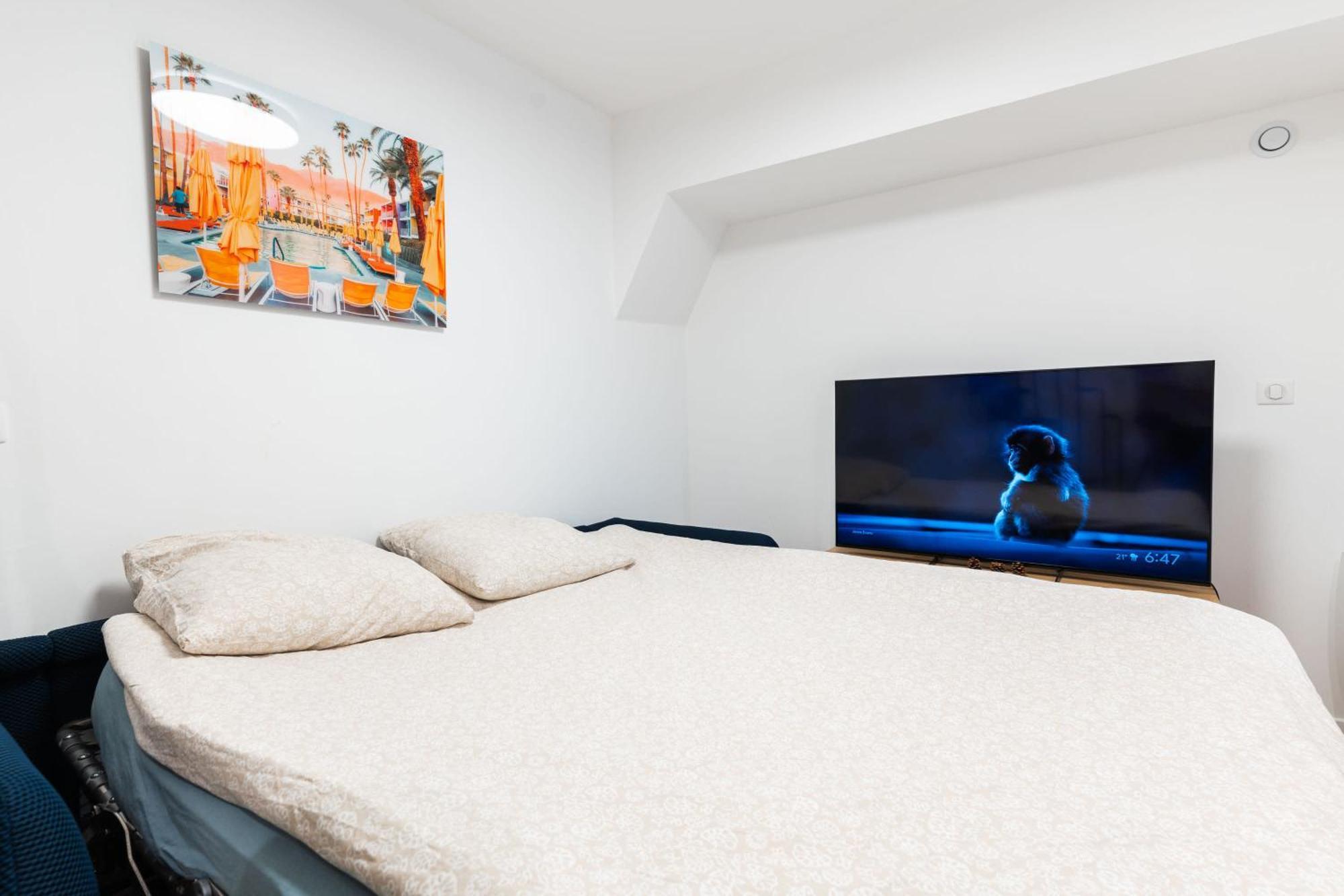 Loft 4 Bedroom Montmartre Pigalle Ac By Lcc Agency パリ エクステリア 写真