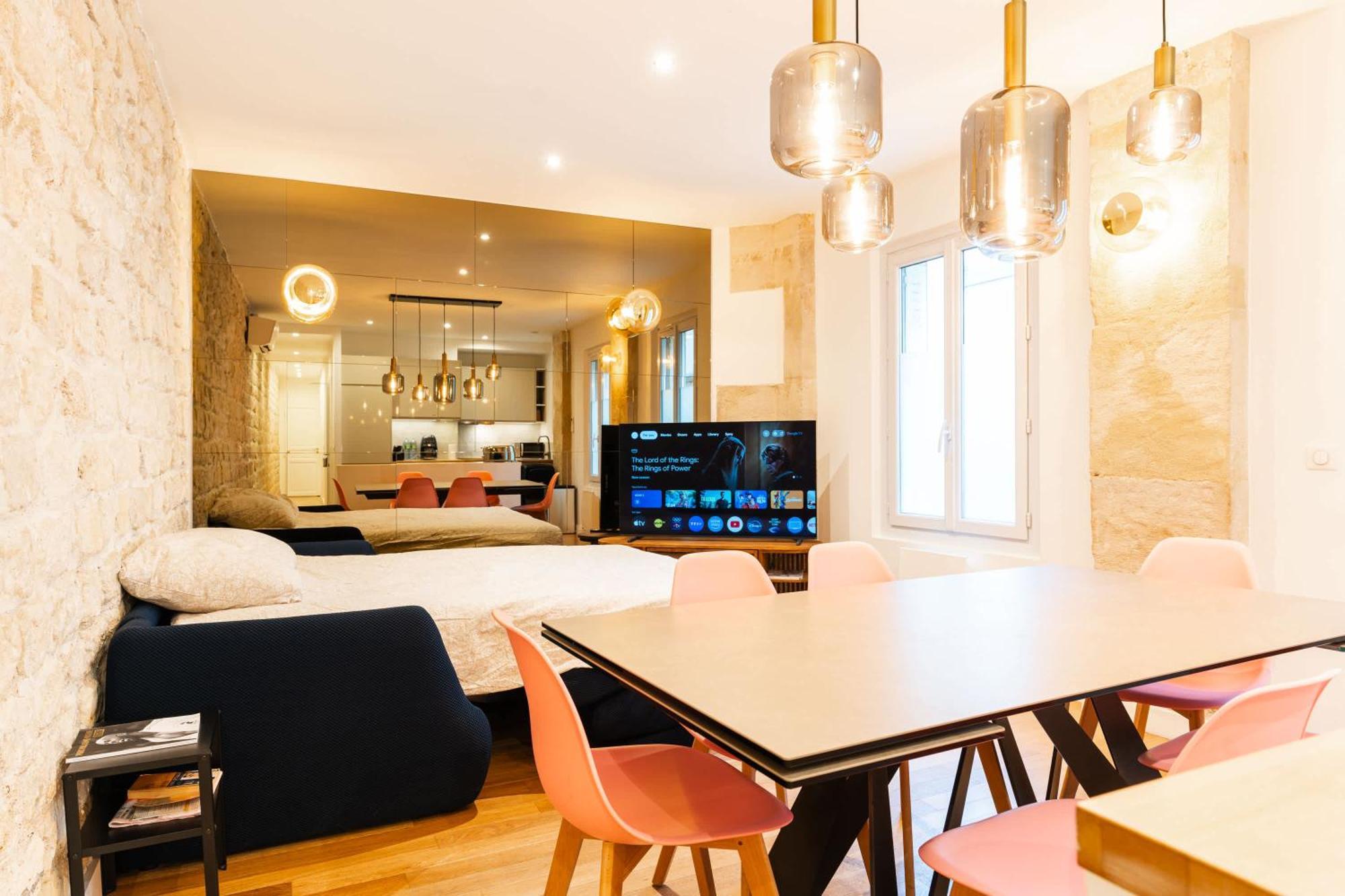 Loft 4 Bedroom Montmartre Pigalle Ac By Lcc Agency パリ エクステリア 写真