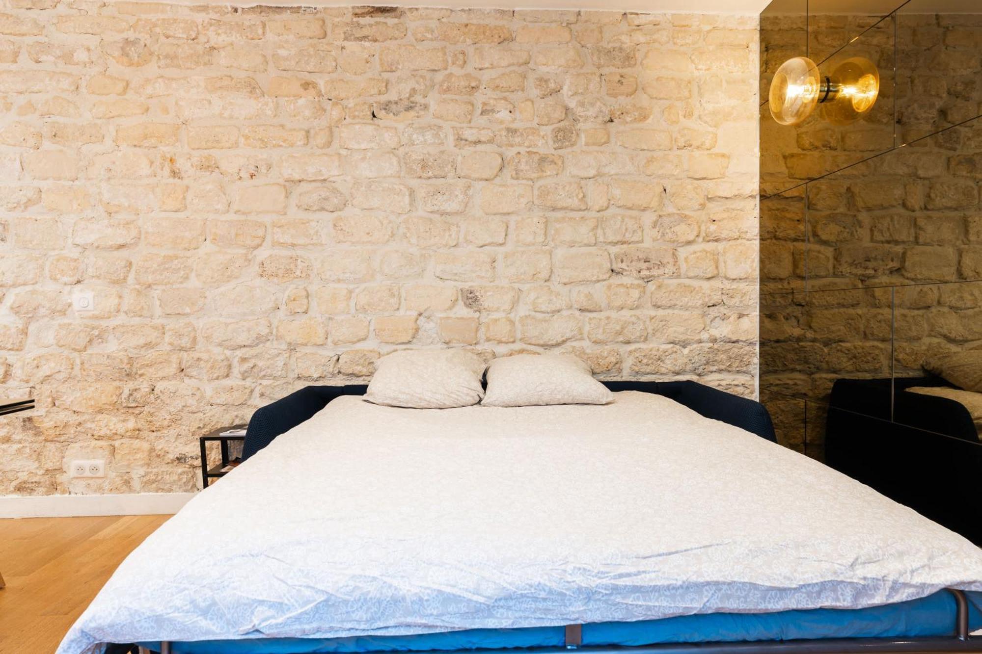 Loft 4 Bedroom Montmartre Pigalle Ac By Lcc Agency パリ エクステリア 写真