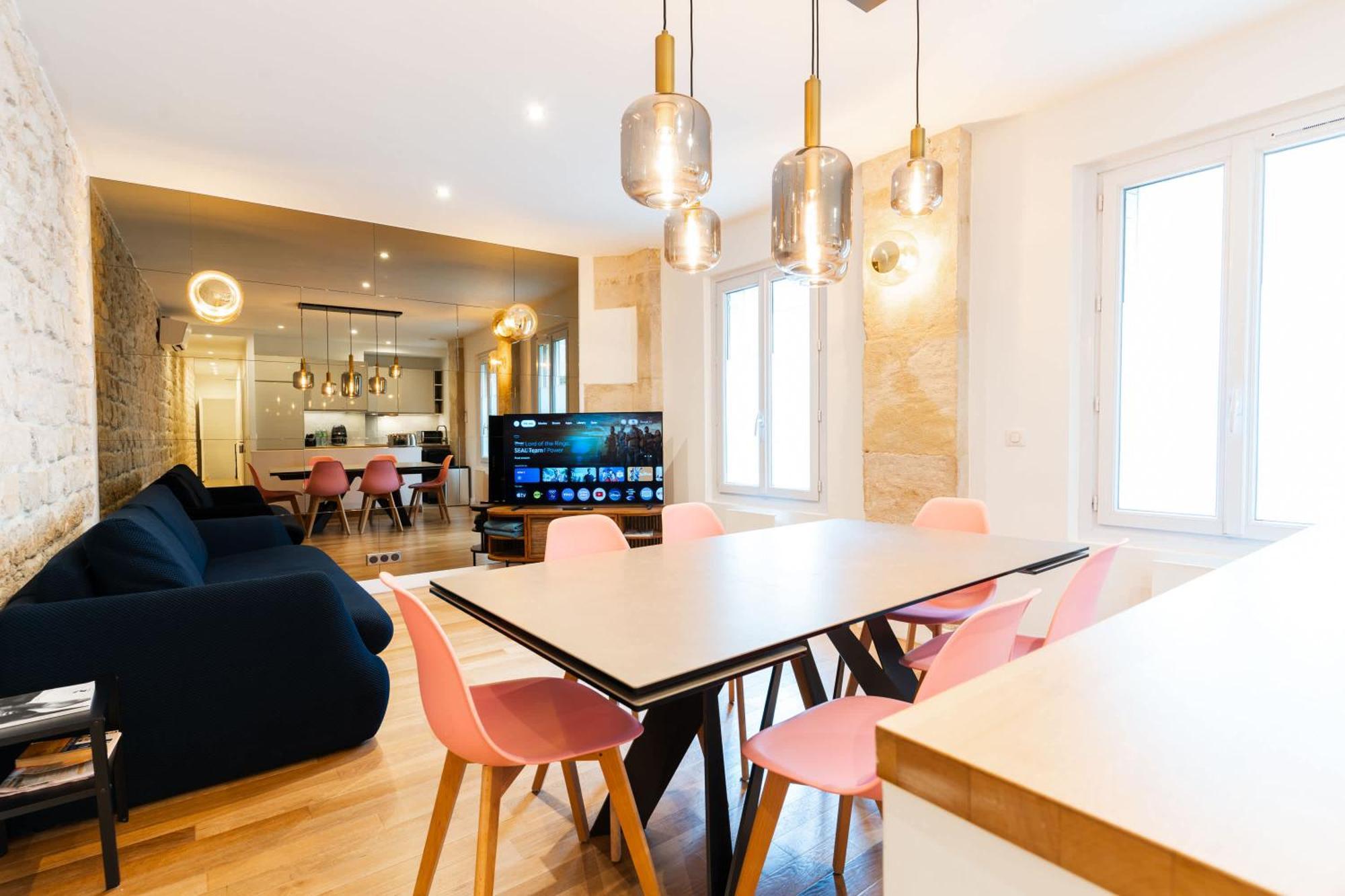 Loft 4 Bedroom Montmartre Pigalle Ac By Lcc Agency パリ エクステリア 写真