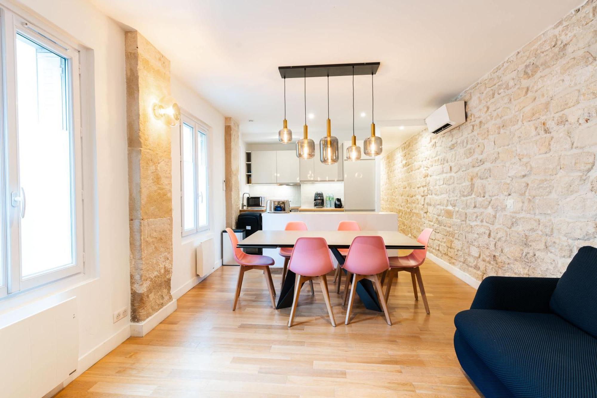 Loft 4 Bedroom Montmartre Pigalle Ac By Lcc Agency パリ エクステリア 写真