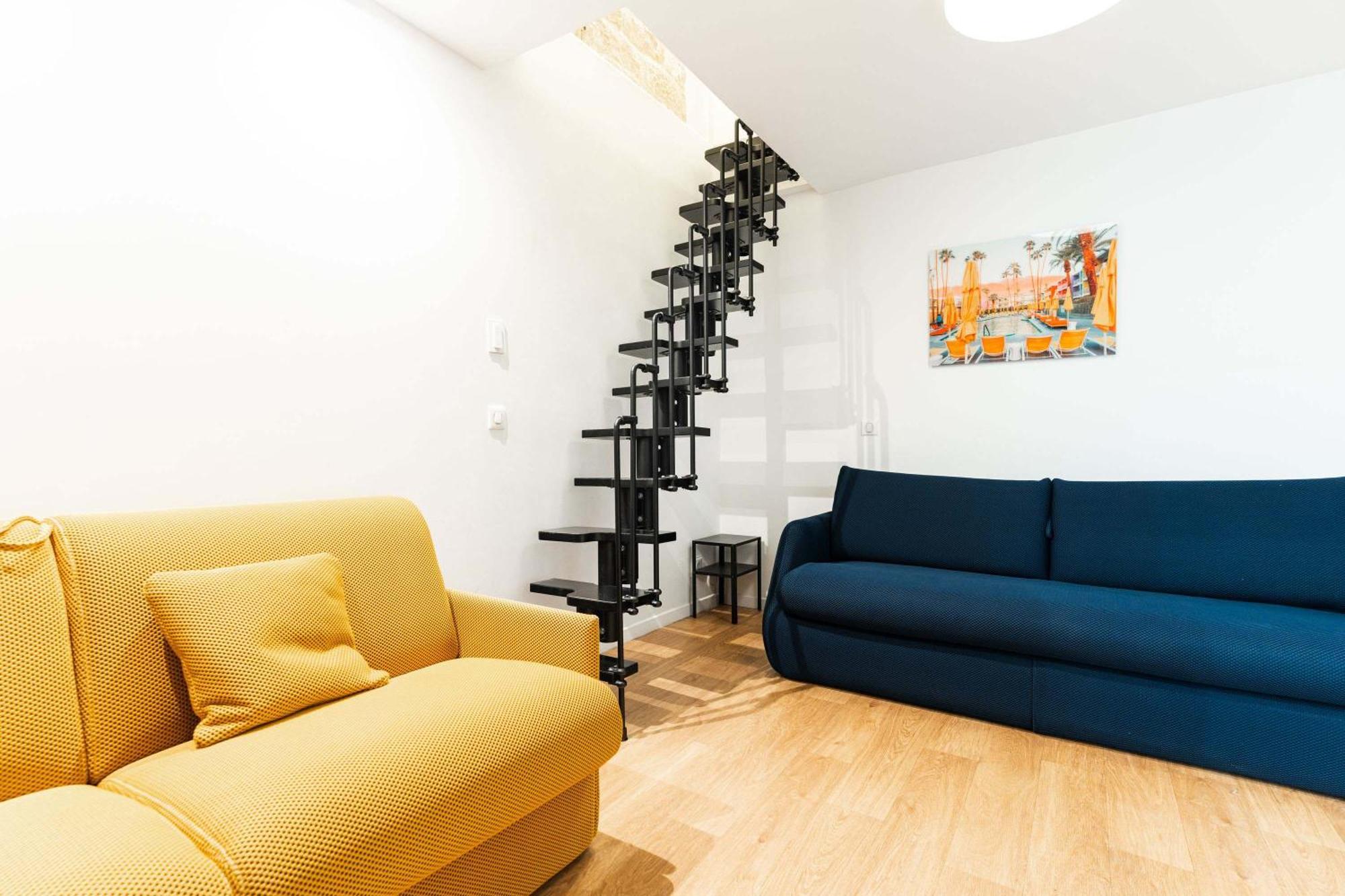 Loft 4 Bedroom Montmartre Pigalle Ac By Lcc Agency パリ エクステリア 写真