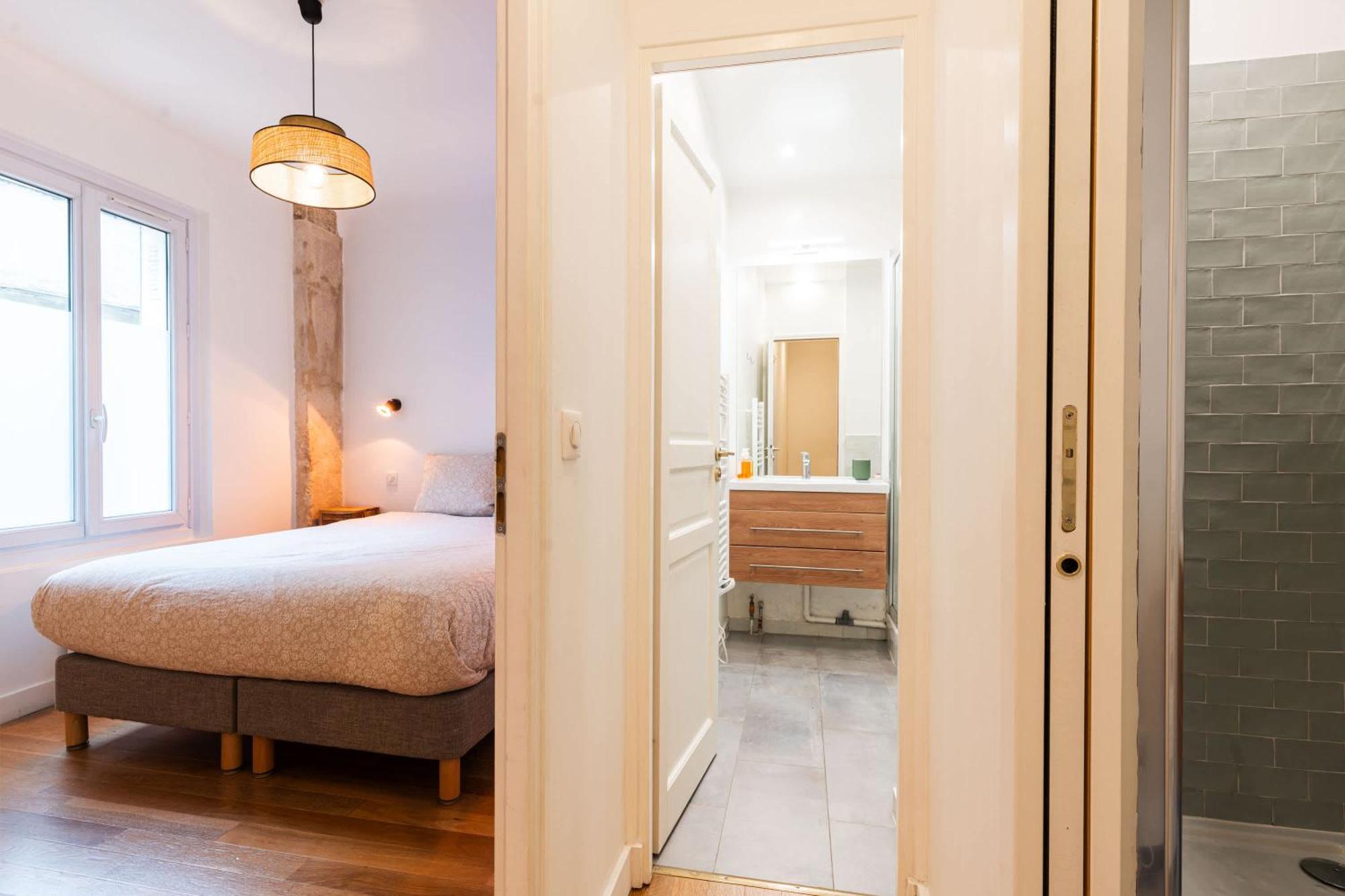 Loft 4 Bedroom Montmartre Pigalle Ac By Lcc Agency パリ エクステリア 写真